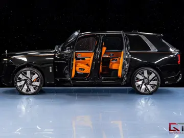 Rolls-Royce Cullinan II Production26 4Seat TV