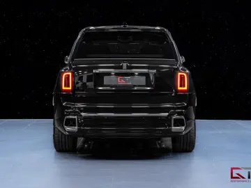 Rolls-Royce Cullinan II Production26 4Seat TV