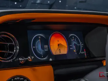 Rolls-Royce Cullinan II Production26 4Seat TV