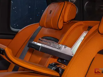 Rolls-Royce Cullinan II Production26 4Seat TV