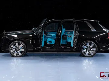 Rolls-Royce Cullinan II Production26 4Seat TV