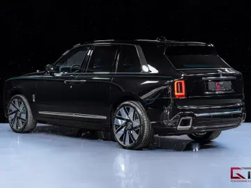 Rolls-Royce Cullinan II Production26 4Seat TV