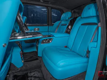 Rolls-Royce Cullinan II Production26 4Seat TV