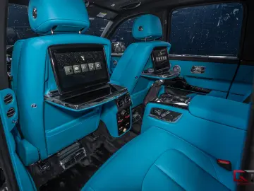 Rolls-Royce Cullinan II Production26 4Seat TV