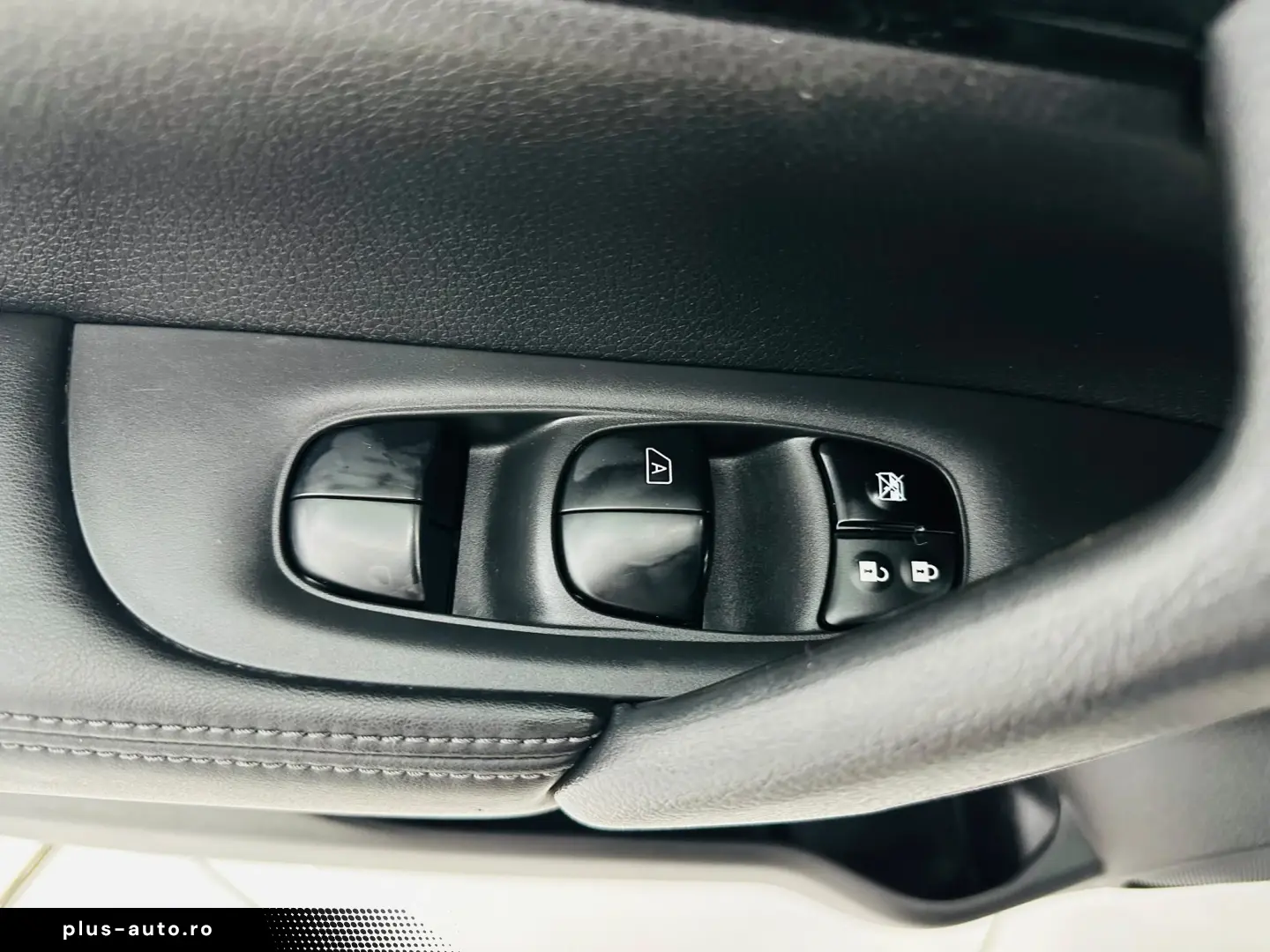 NISSAN X-TRAIL 2019 1.3i E6 Garantie 12 Luni Rate Avans 0 Do