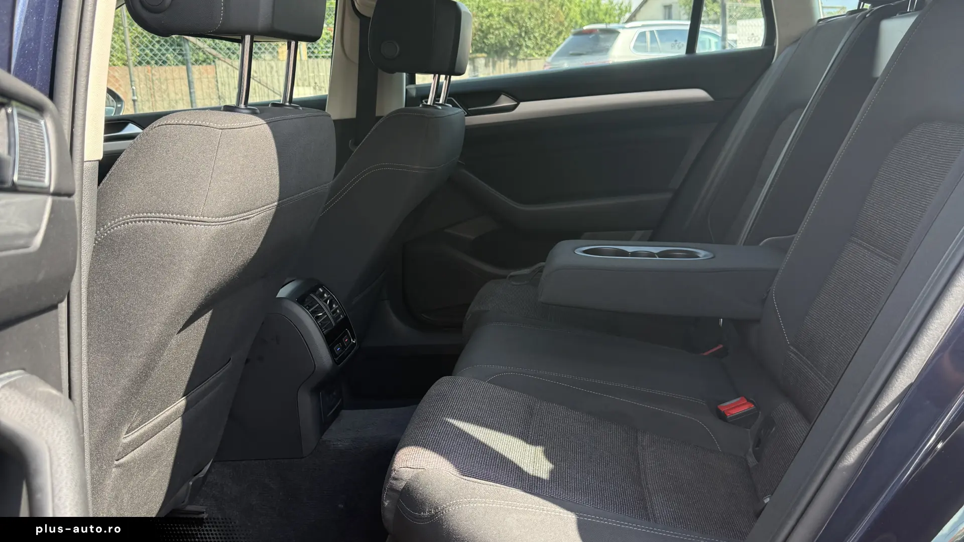 Volkswagen Passat 2017 Manual