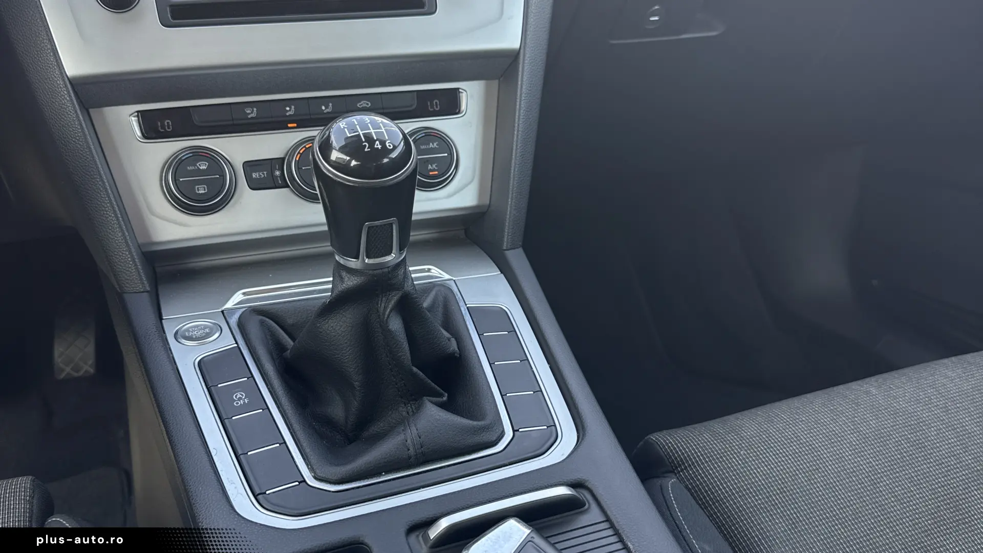 Volkswagen Passat 2017 Manual