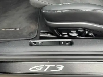 PORSCHE 992.2 GT3 LIFT 18-WEGE BOSE LEDER RACETEX CHRONO