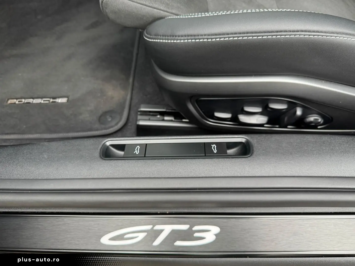 PORSCHE 992.2 GT3 LIFT 18-WEGE BOSE LEDER RACETEX CHRONO