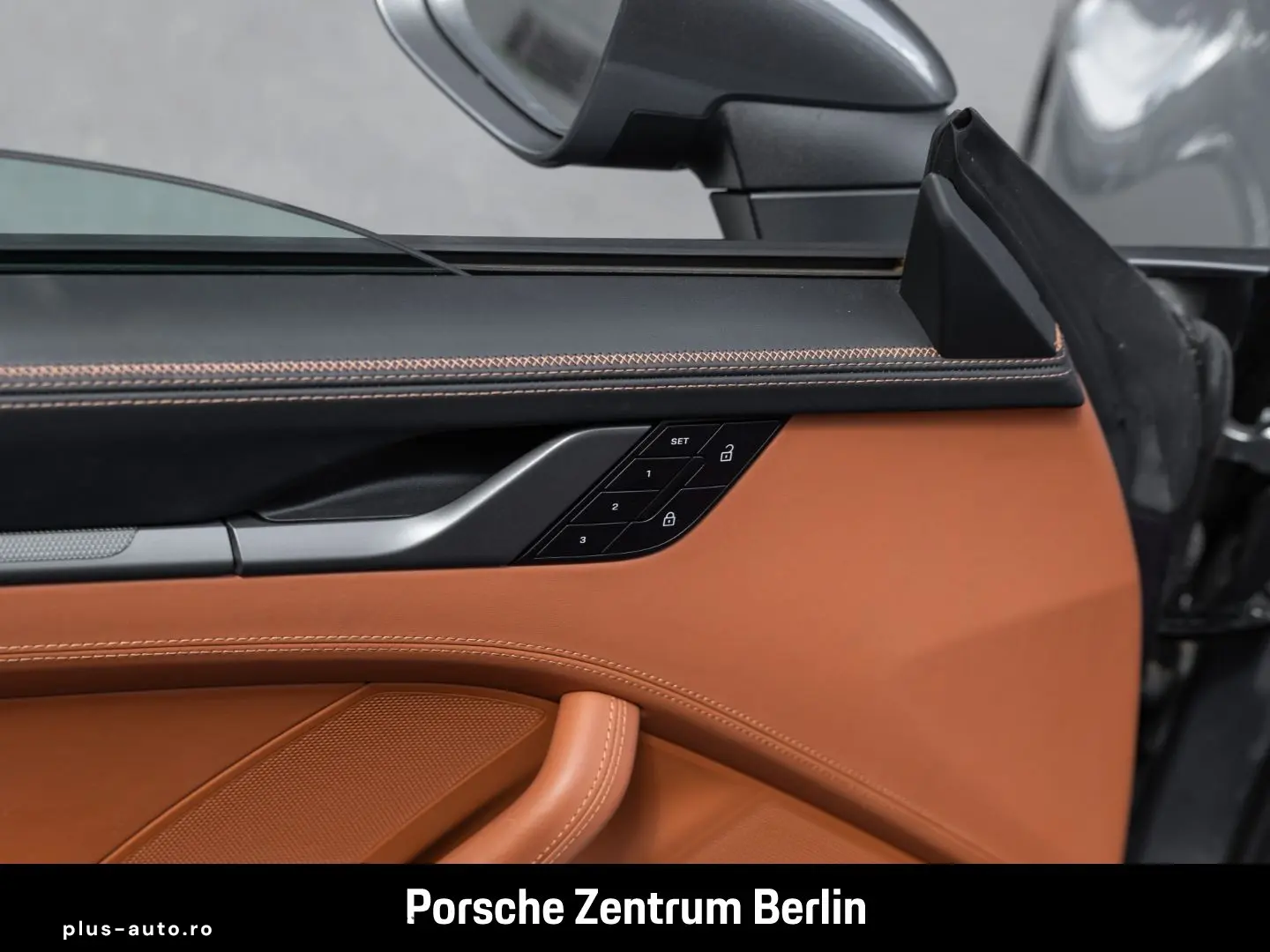 PORSCHE 992 911 Carrera Cabriolet LiftsystemVA Clubleder