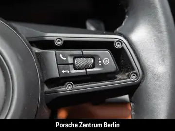 PORSCHE 992 911 Carrera Cabriolet LiftsystemVA Clubleder