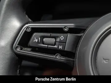 PORSCHE 992 911 Carrera Cabriolet LiftsystemVA Clubleder