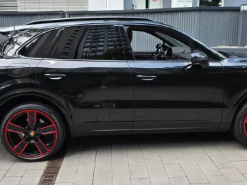PORSCHE Cayenne Platinum Edition Luftfe AHK ALU22  Pano