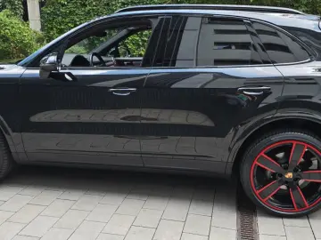 PORSCHE Cayenne Platinum Edition Luftfe AHK ALU22  Pano