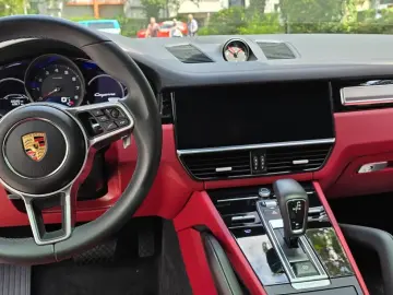 PORSCHE Cayenne Platinum Edition Luftfe AHK ALU22  Pano