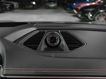PORSCHE Macan 4 LUFT MATRIX HUD PANO BOSE VENT GARANTIE