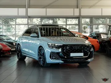 Audi RSQ8 4.0 TFSI V8 Quatt Mild-Hybrid   Finanțare Leasing