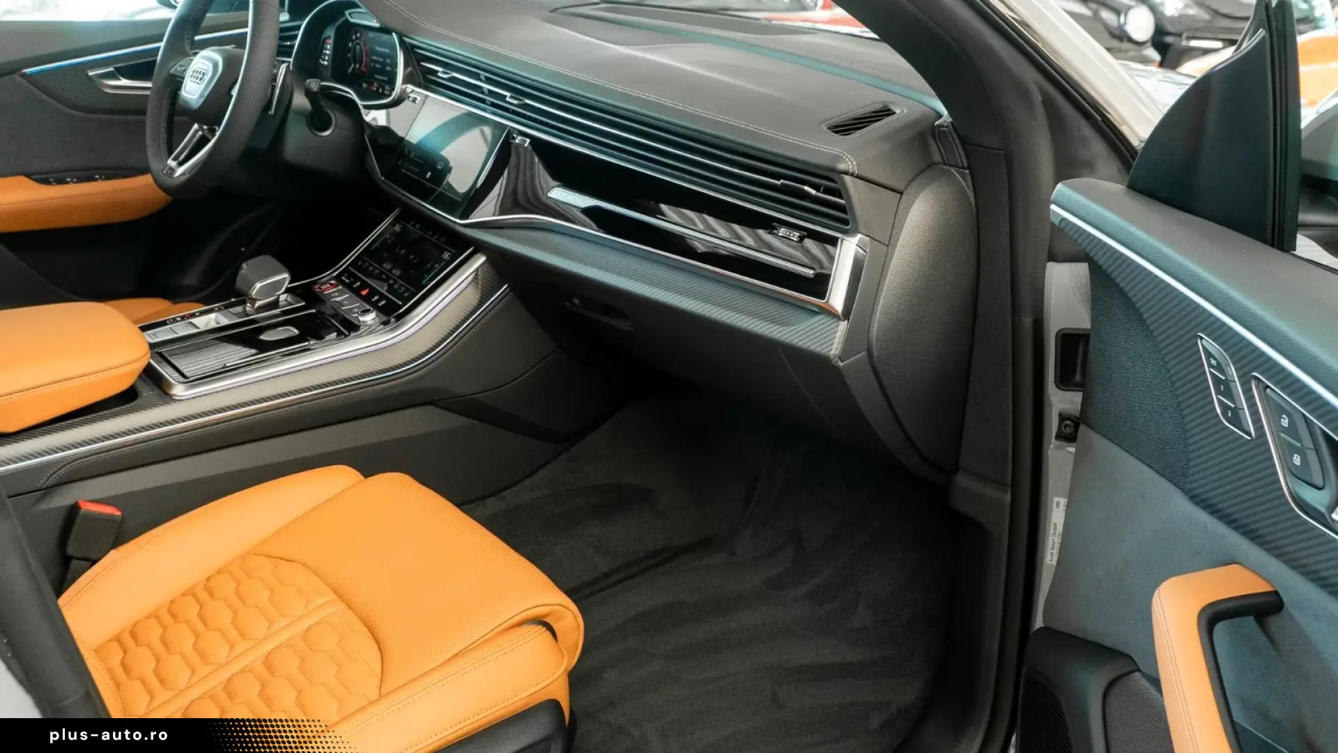 Audi RSQ8 4.0 TFSI V8 Quatt Mild-Hybrid   Finanțare Leasing
