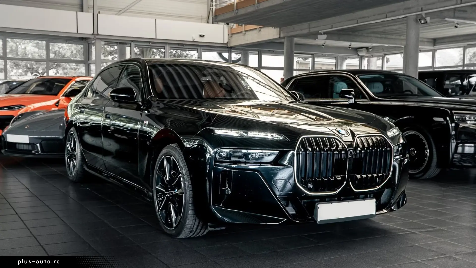 BMW 740d M TV Sky-Lounge B&W Crystal   Finanțare Leasing