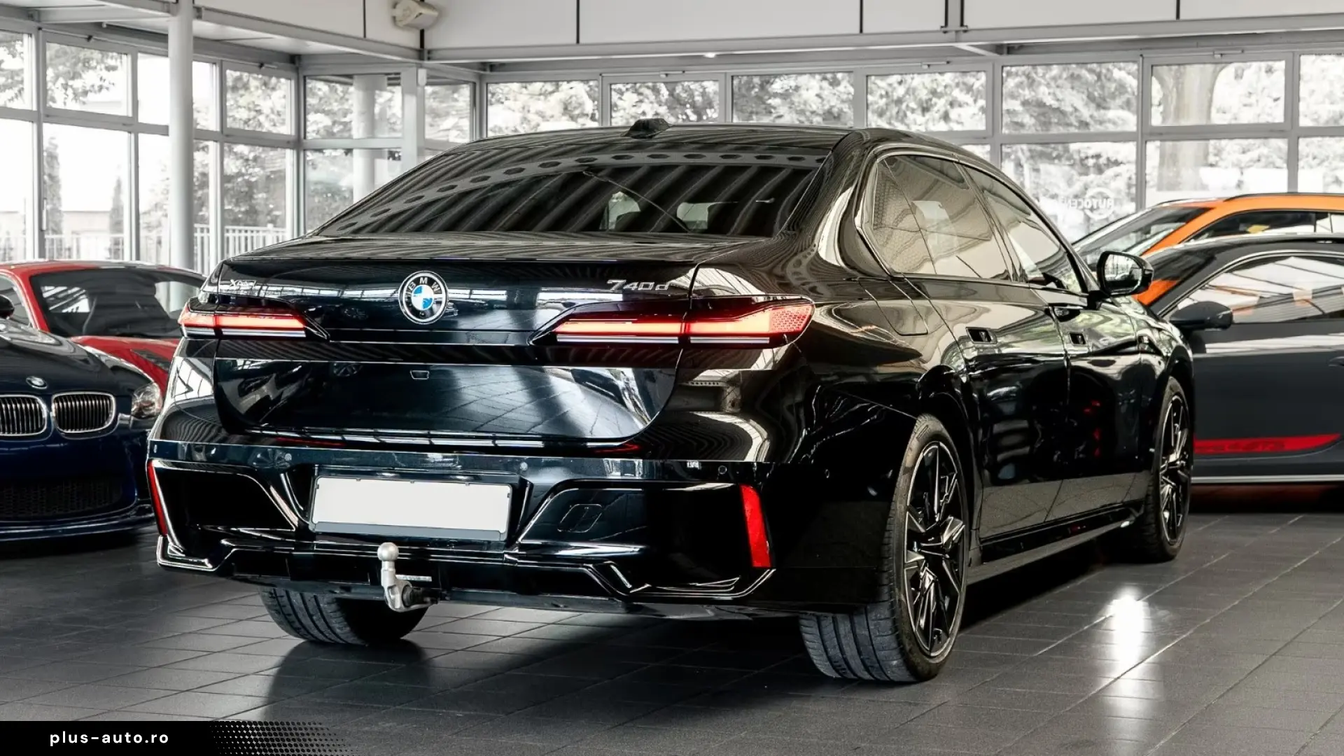 BMW 740d M TV Sky-Lounge B&W Crystal   Finanțare Leasing