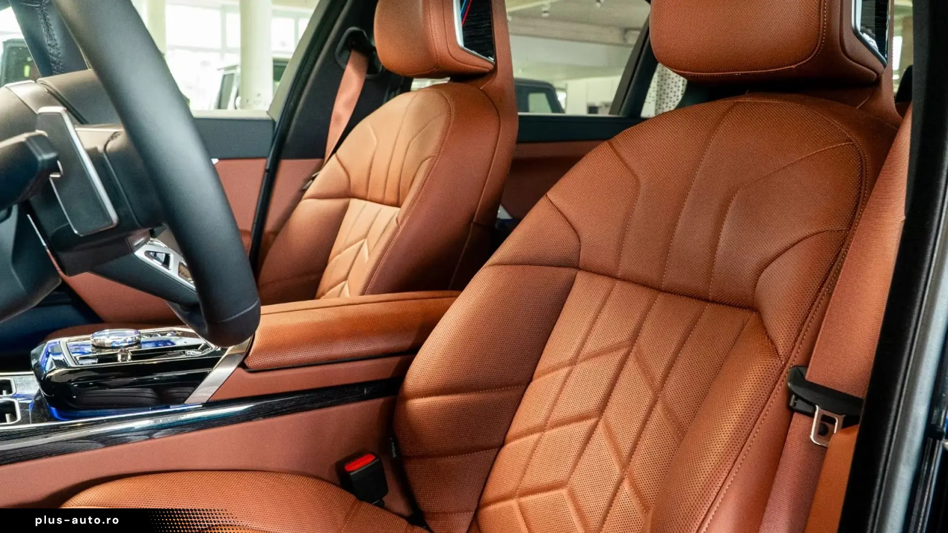BMW 740d M TV Sky-Lounge B&W Crystal   Finanțare Leasing