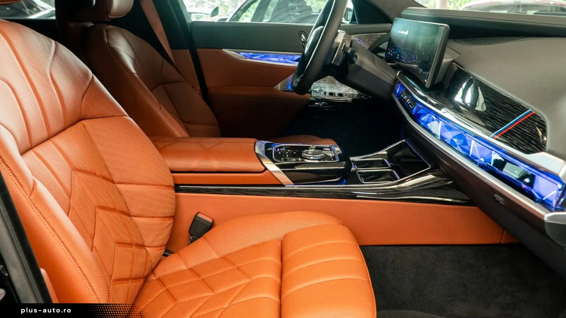 BMW 740d M TV Sky-Lounge B&W Crystal   Finanțare Leasing