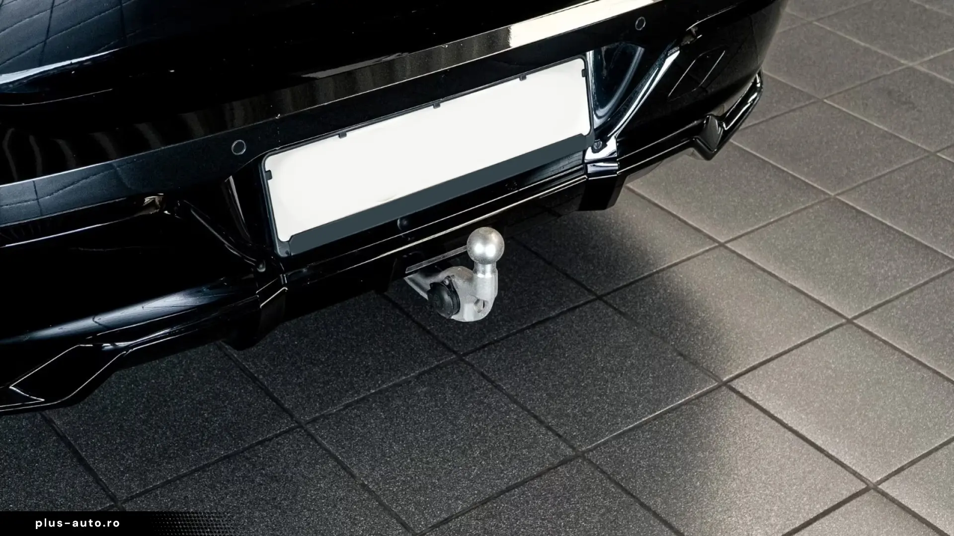 BMW 740d M TV Sky-Lounge B&W Crystal   Finanțare Leasing