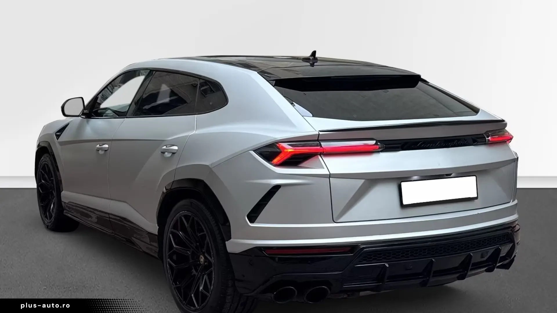 Lamborghini URUS 4.0 V8   Finanțare Leasing
