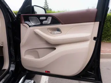 MERCEDES-BENZ GLS 600 GLS GLS 600 4Matic Maybach