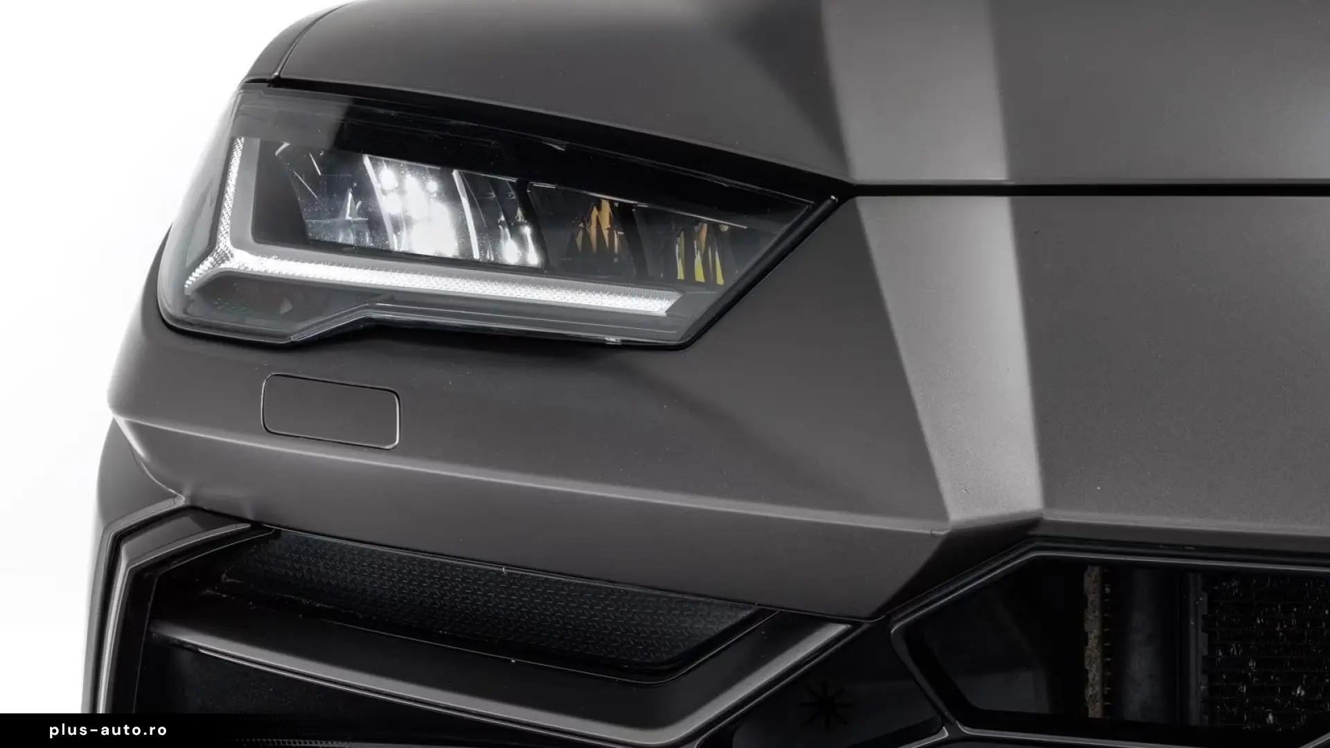 Lamborghini URUS 4.0 V8   Finanțare Leasing