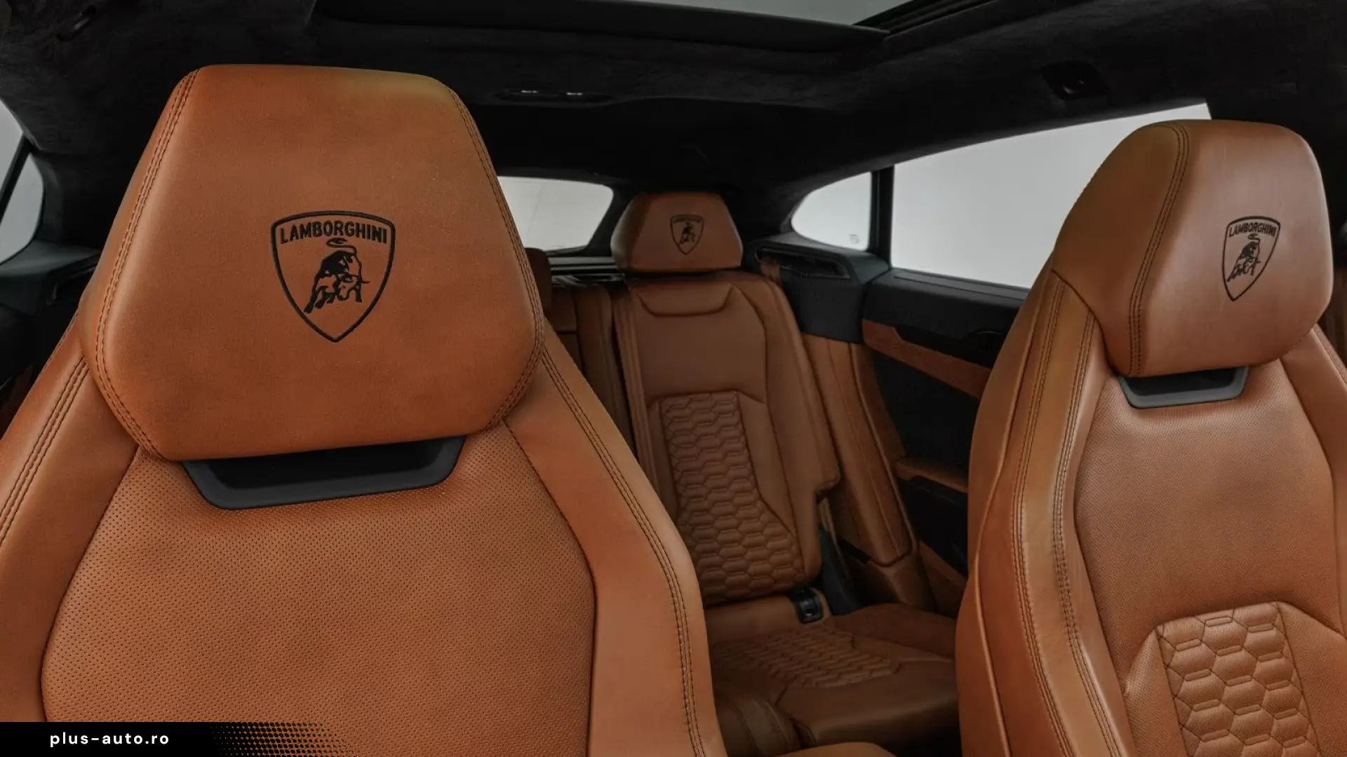 Lamborghini URUS 4.0 V8   Finanțare Leasing