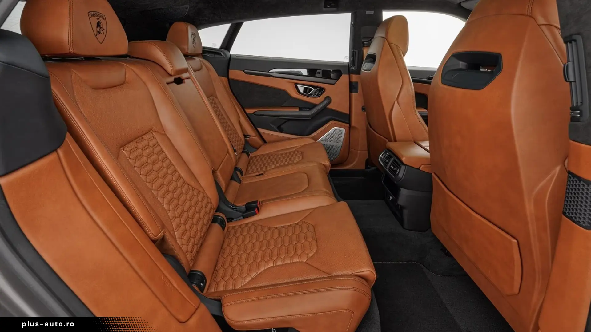 Lamborghini URUS 4.0 V8   Finanțare Leasing