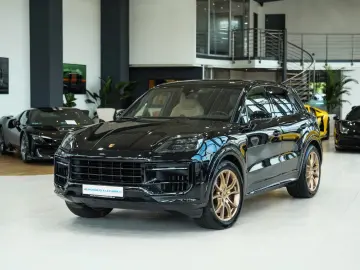 PORSCHE Cayenne S SPORT-CHRONO SPORT-ABGAS 18-WEGE BOSE