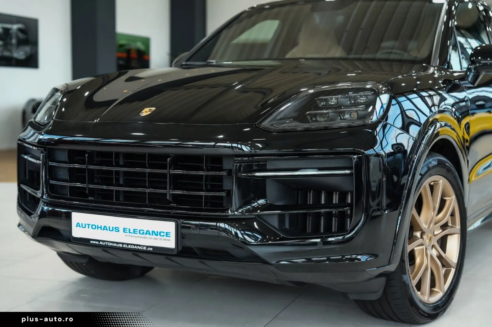 PORSCHE Cayenne S SPORT-CHRONO SPORT-ABGAS 18-WEGE BOSE