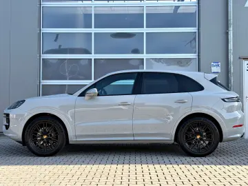 PORSCHE Cayenne Panorama SportPak Appr Kreide 14Wege 21