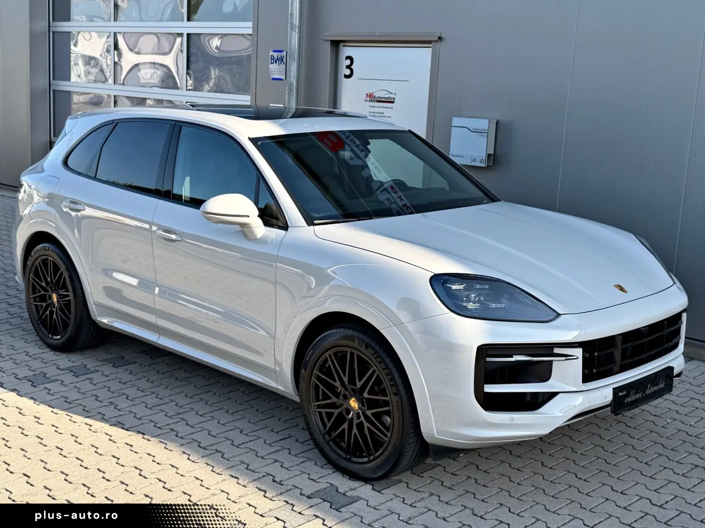 PORSCHE Cayenne Panorama SportPak Appr Kreide 14Wege 21