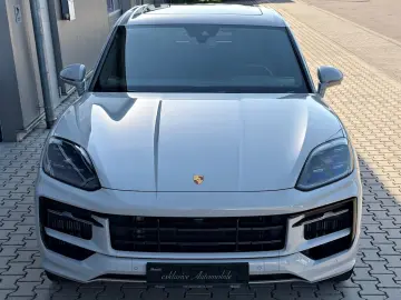 PORSCHE Cayenne Panorama SportPak Appr Kreide 14Wege 21