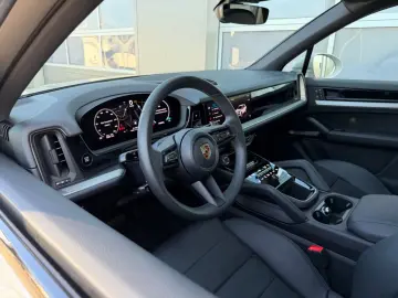 PORSCHE Cayenne Panorama SportPak Appr Kreide 14Wege 21