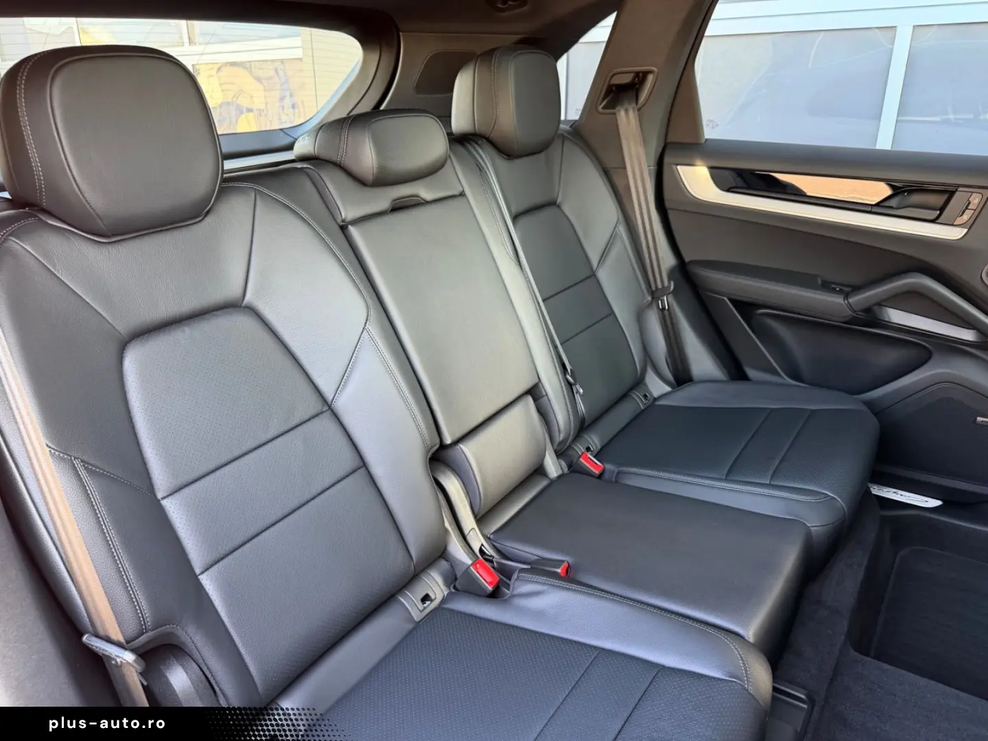 PORSCHE Cayenne Panorama SportPak Appr Kreide 14Wege 21