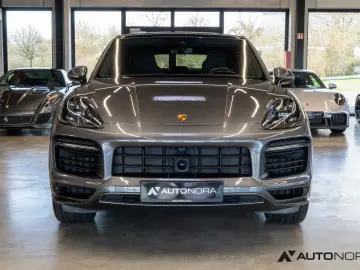 PORSCHE Cayenne Coupé GTS Luftfederung Head-Up InnoDrive