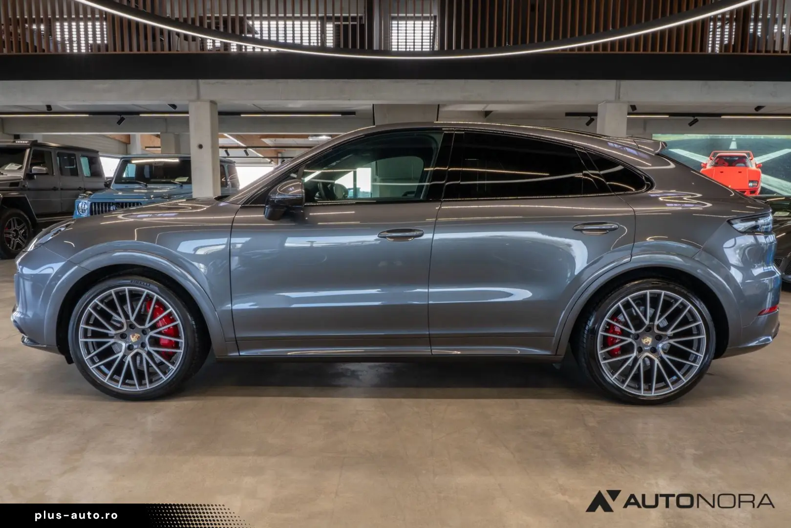 PORSCHE Cayenne Coupé GTS Luftfederung Head-Up InnoDrive