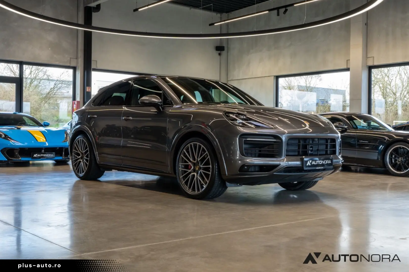 PORSCHE Cayenne Coupé GTS Luftfederung Head-Up InnoDrive