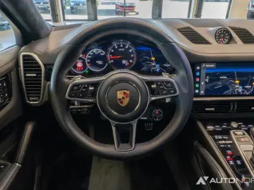 PORSCHE Cayenne Coupé GTS Luftfederung Head-Up InnoDrive