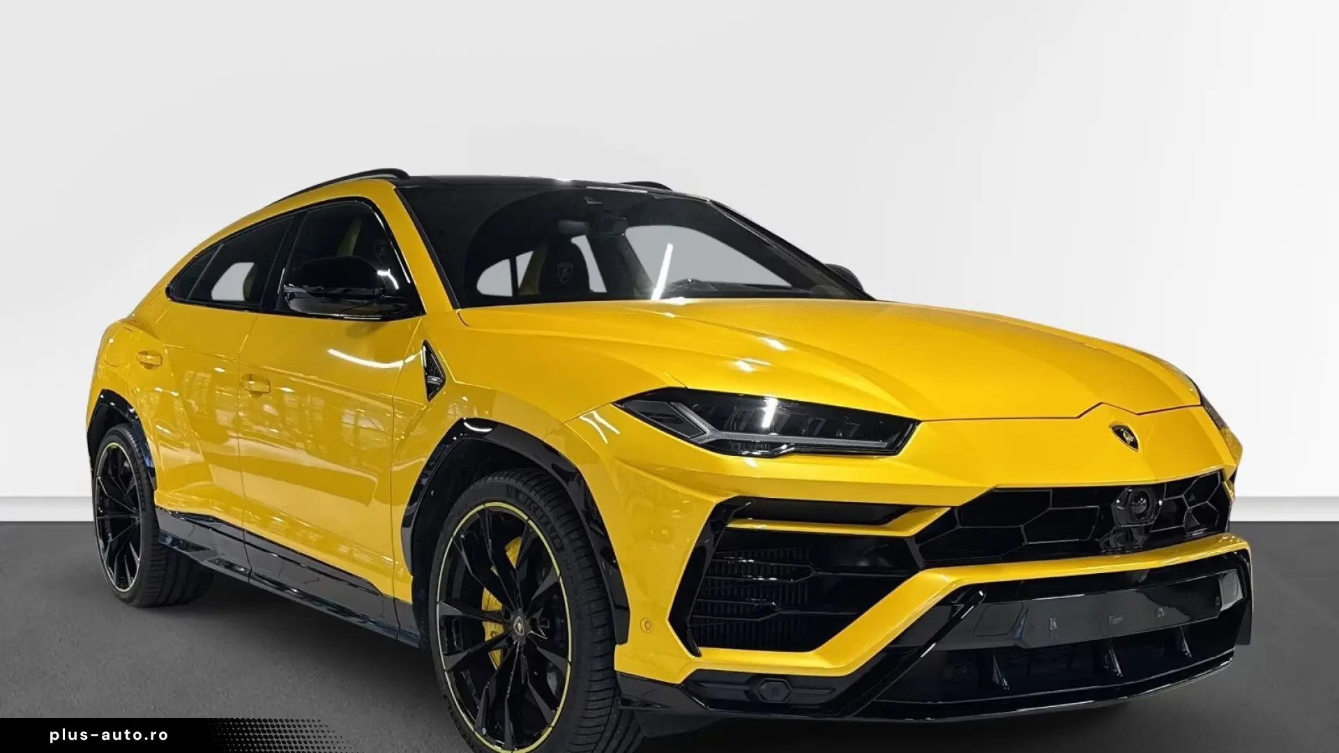 Lamborghini URUS 4.0 V8   Finanțare Leasing