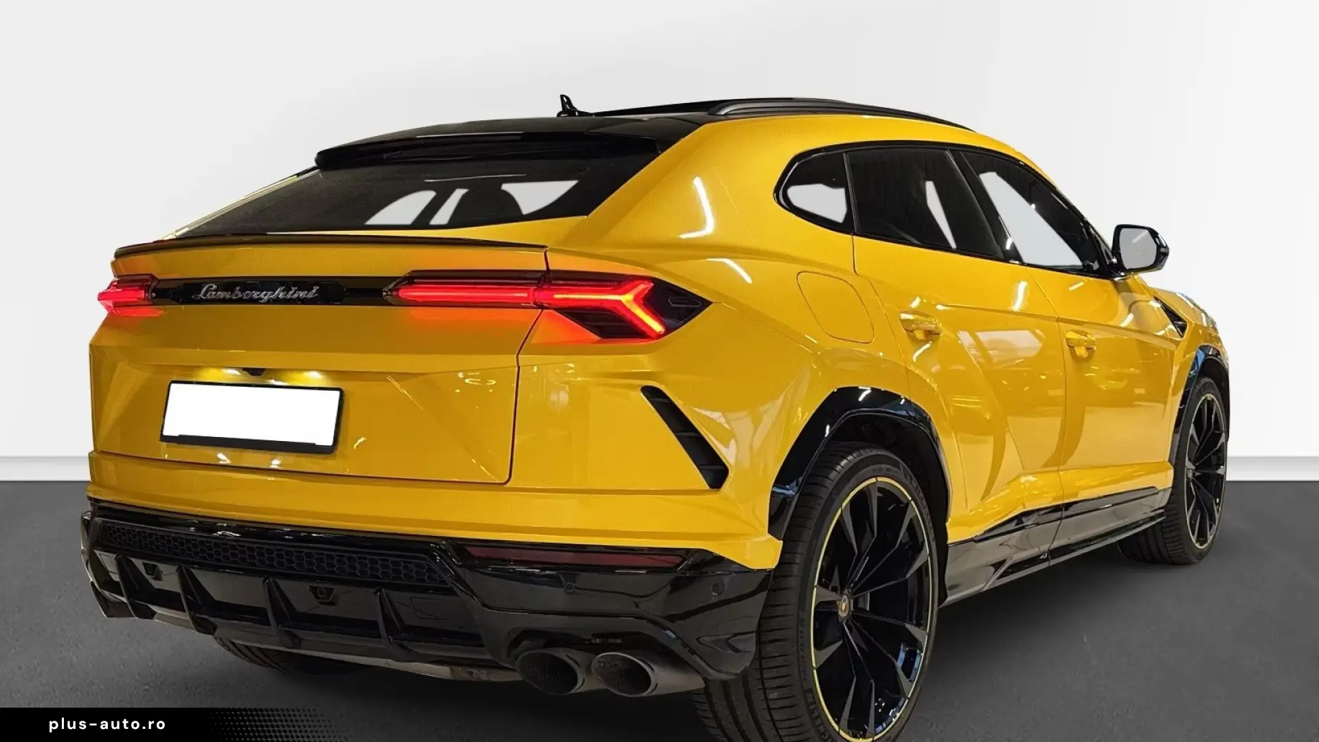 Lamborghini URUS 4.0 V8   Finanțare Leasing