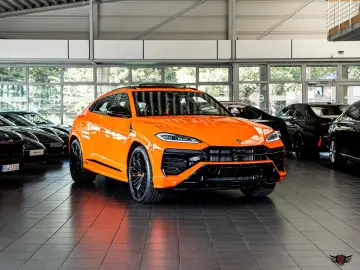 Lamborghini URUS SE Plug-in Hybrid 4WD   Finanțare Leasing