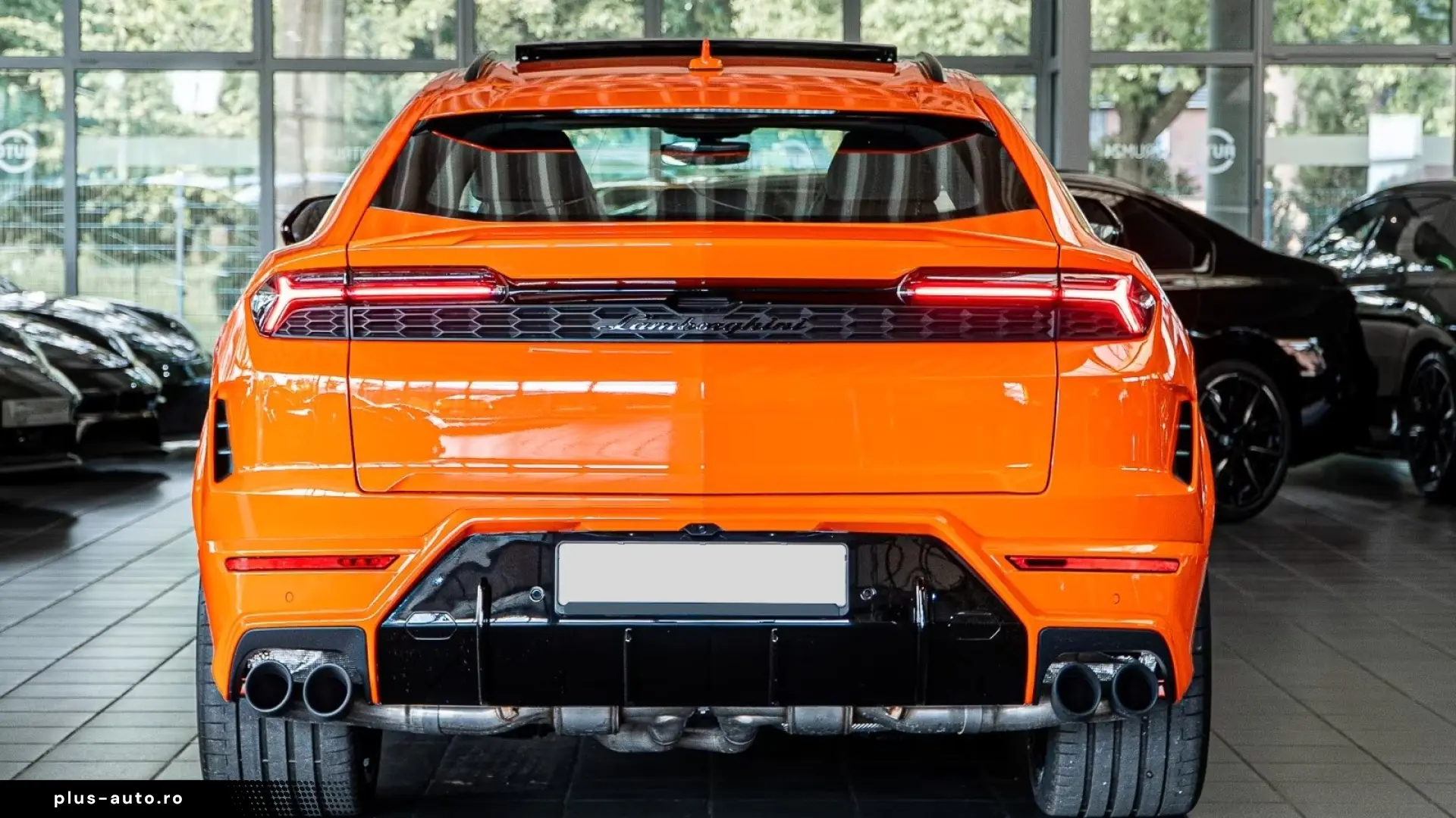 Lamborghini URUS SE Plug-in Hybrid 4WD   Finanțare Leasing