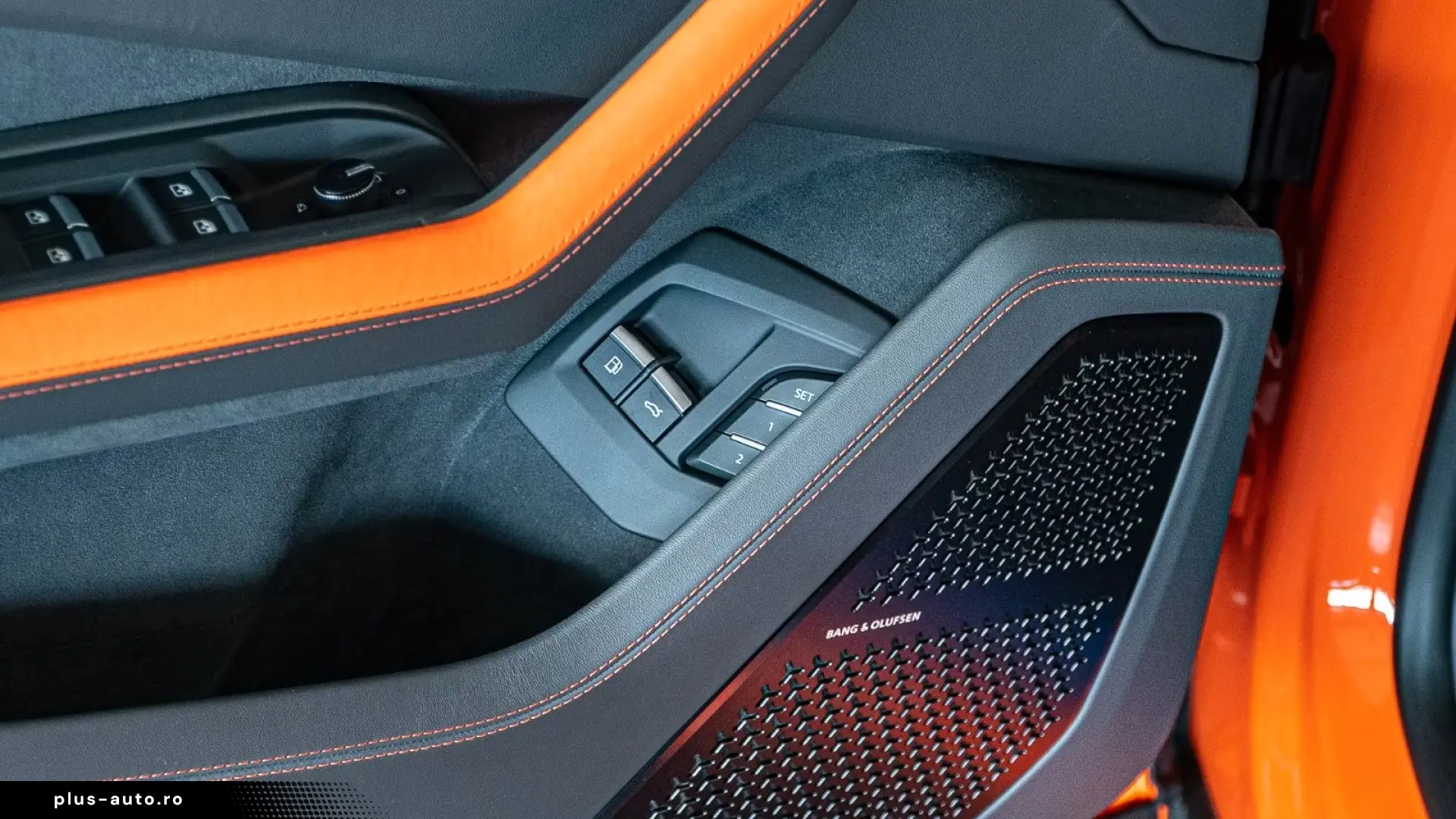 Lamborghini URUS SE Plug-in Hybrid 4WD   Finanțare Leasing