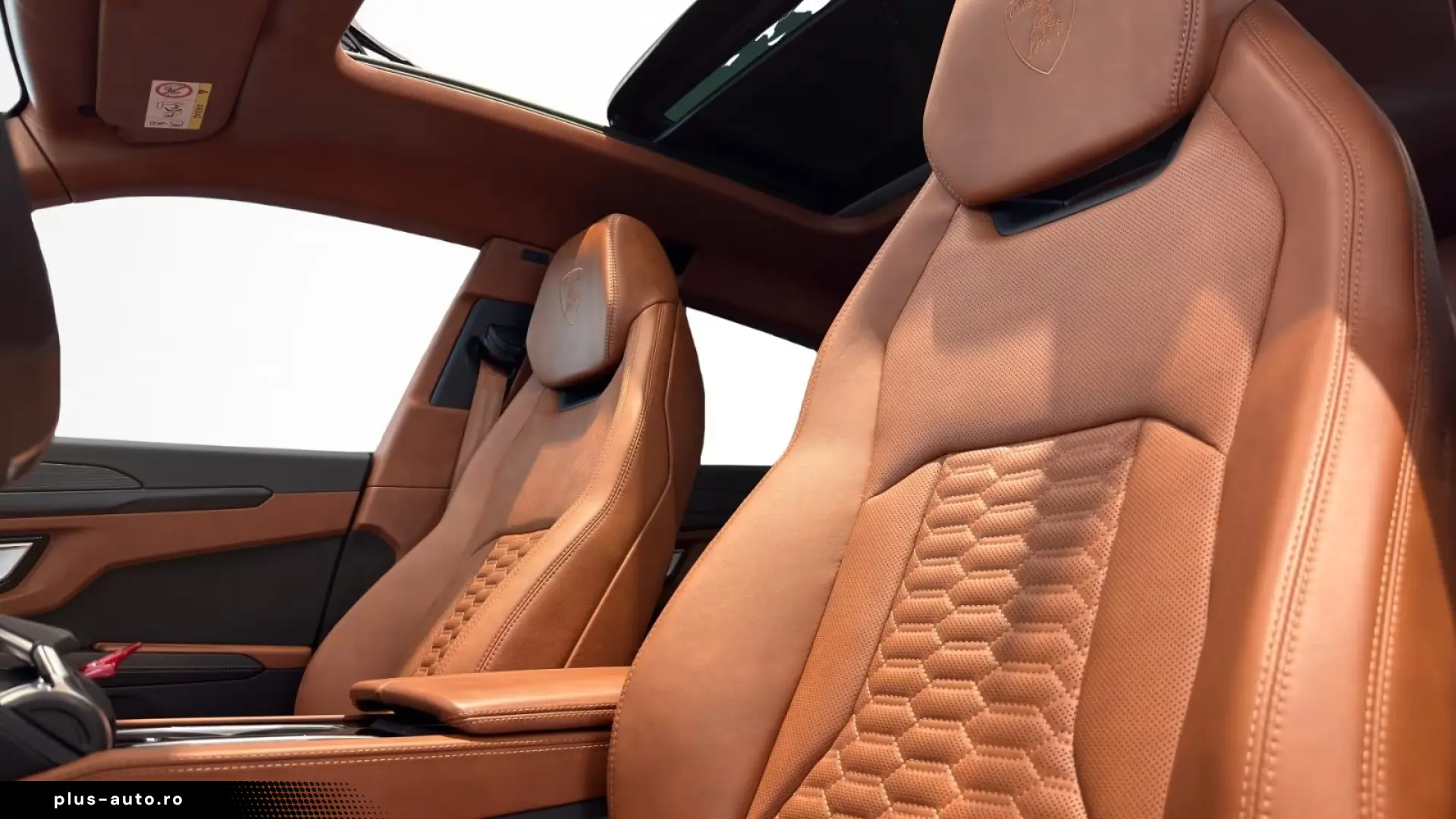Lamborghini URUS 4.0 V8   Finanțare Leasing