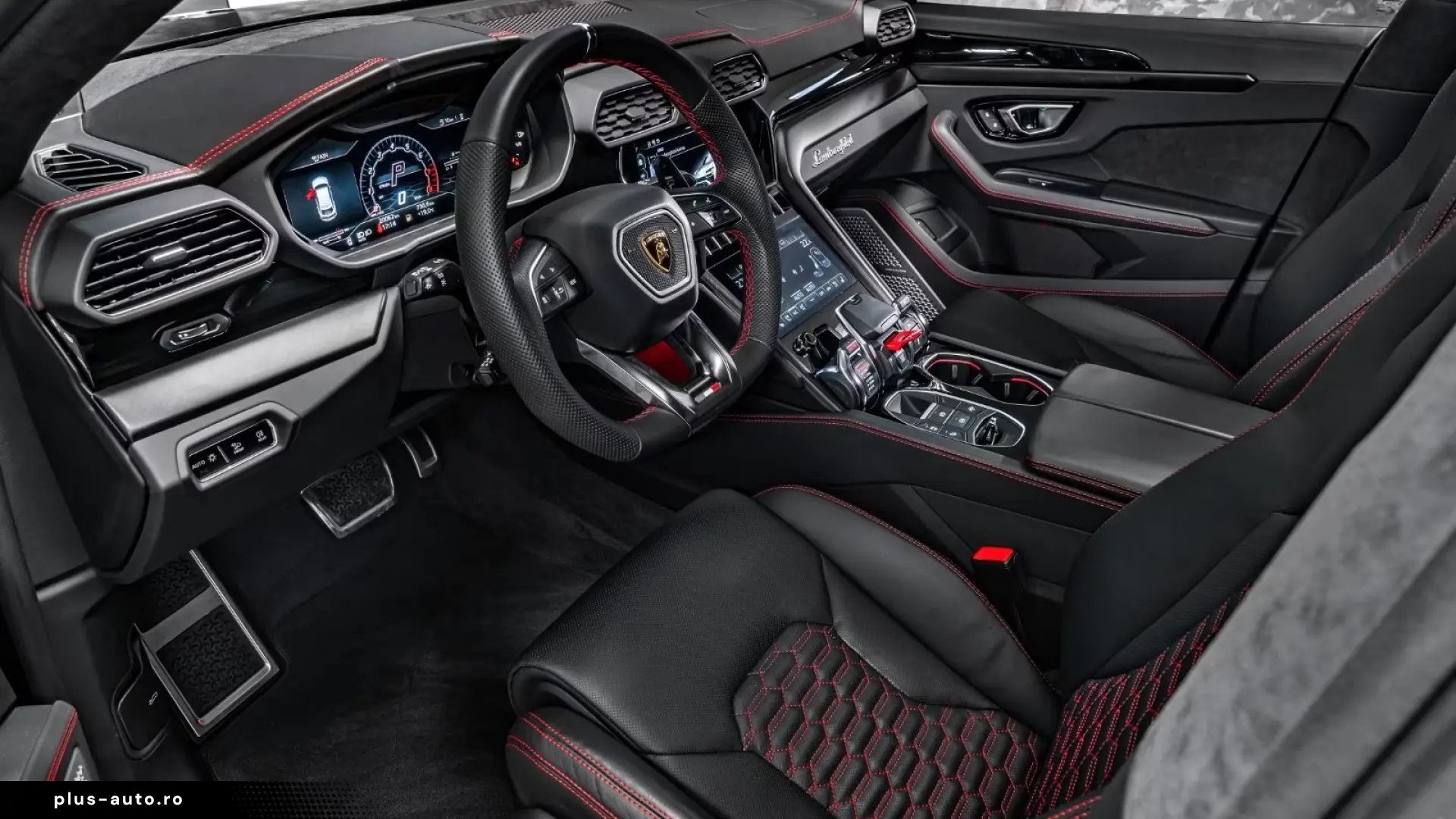 Lamborghini URUS 4.0 V8   Finanțare Leasing